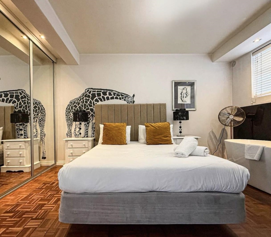 2 Bedroom Property for Sale in Green Point Western Cape